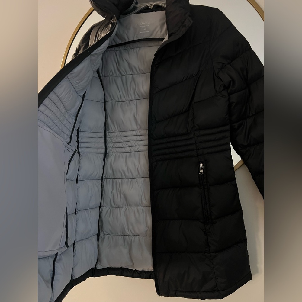 EUC Bass packable down alternative coat - image 3